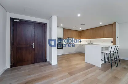 شقة - 2 غرف نوم - 3 حمامات للبيع في مبنى 131 - طراز حديث - ديسكفري غاردنز - دبي شقة - 2 غرف نوم - 3 حمامات للبيع في مبنى 131 - طراز حديث - ديسكفري غاردنز - دبي