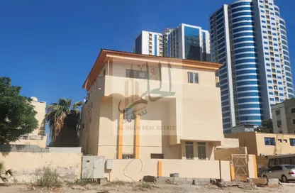 عمارة بالكامل - 8 غرف نوم - 8 حمامات للبيع في ليوارا 1 - عجمان