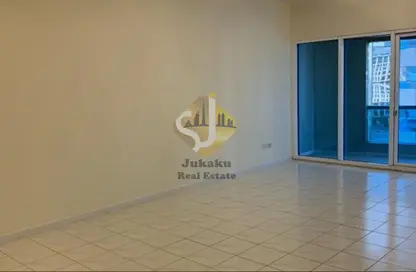 شقة - 3 غرف نوم - 3 حمامات للايجار في برج صحارى - شارع الشيخ زايد - دبي شقة - 3 غرف نوم - 3 حمامات للايجار في برج صحارى - شارع الشيخ زايد - دبي