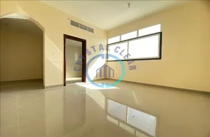 Apartment - 3 Bedrooms - 3 Bathrooms for rent in Al Khabisi - Al Ain