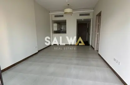 Apartment - 1 Bedroom - 2 Bathrooms for rent in SOL Bay - Business Bay - Dubai