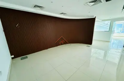 Office Space - Studio - 1 Bathroom for rent in Ontario Tower - Business Bay - Dubai