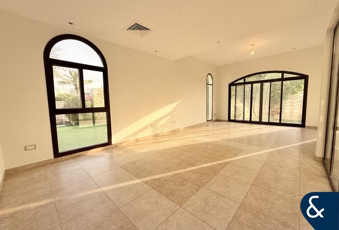 15801174 - Property Image 3