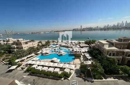 صورة لـ حوض سباحة شقة - 3 غرف نوم - 3 حمامات للبيع في بلقيس ريزيدينس - مملكة سبأ - نخلة جميرا - دبي ، صورة رقم 1