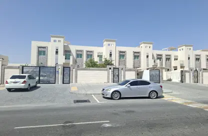 فيلا - 5 غرف نوم - 5 حمامات للايجار في مركز محمد بن زايد - مدينة محمد بن زايد - أبوظبي
