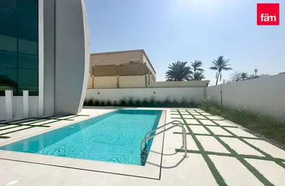 Villa - 5 Bedrooms - 7 Bathrooms for rent in Umm Suqeim 2 - Umm Suqeim - Dubai