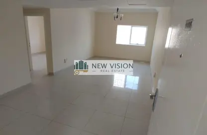 Apartment - 2 Bedrooms - 2 Bathrooms for rent in Al Khan Lagoon - Al Khan - Sharjah