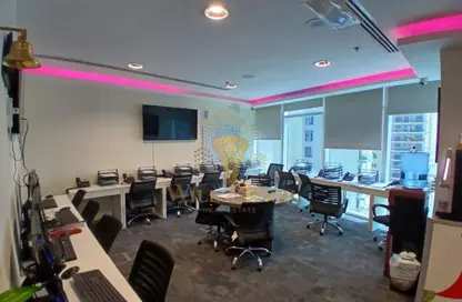 مكتب - استوديو للايجار في برج بارك لين - الخليج التجاري - دبي