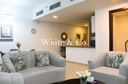 شقة - غرفة نوم - 2 حمامات للايجار في فكتوريا رزدنسي - الفرجان - دبي شقة - غرفة نوم - 2 حمامات للايجار في فكتوريا رزدنسي - الفرجان - دبي