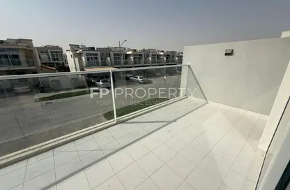 تاون هاوس - 3 غرف نوم - 4 حمامات للايجار في جنوسيا - داماك هيلز 2 - دبي