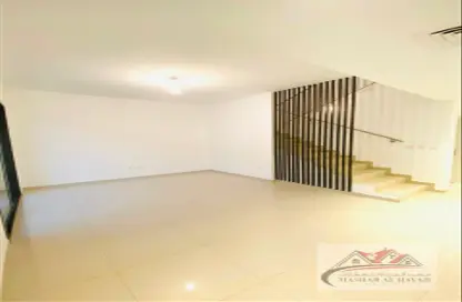 Apartment - 2 Bedrooms - 4 Bathrooms for sale in Nasma Residence - Al Tai - Sharjah