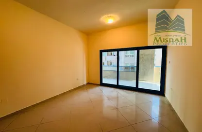 Empty Room image for: Apartment - 2 Bedrooms - 3 Bathrooms for rent in Bin Khalid Building - Al Barsha 1 - Al Barsha - Dubai, Image 1