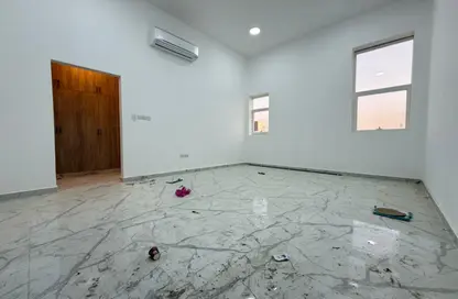 شقة - 3 غرف نوم - 4 حمامات للايجار في مدينة الرياض - أبوظبي
