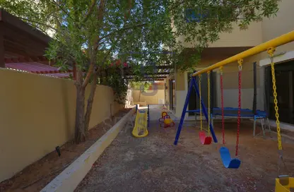 فيلا - 4 غرف نوم - 5 حمامات للايجار في مجتمع الثروانية - حدائق الراحة - أبوظبي