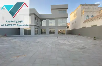 فيلا - 4 غرف نوم - 6 حمامات للايجار في مدينة الرياض - أبوظبي
