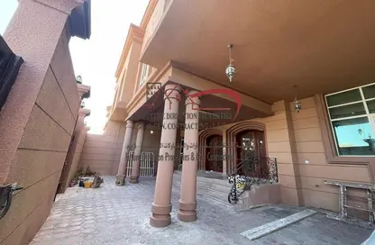فيلا - 5 غرف نوم - 6 حمامات للايجار في المشرف - أبوظبي