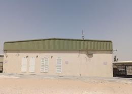 Warehouse - 1 bathroom for rent in Al Sajaa - Sharjah