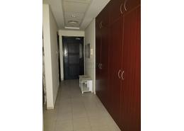 CLEAN STUDIO NEXT TO METRO STATION FOR 305K