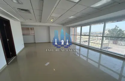 Office Space - Studio - 1 Bathroom for rent in Airport Road - Abu Dhabi