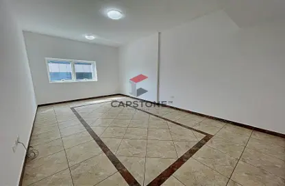 Apartment - 3 Bedrooms - 3 Bathrooms for rent in Defense Road - City Downtown - Abu Dhabi