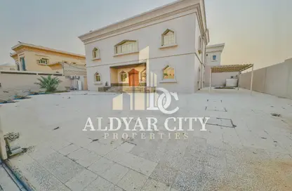 Villa - 4 Bedrooms - 6 Bathrooms for rent in Al Jurf 2 - Al Jurf - Ajman Downtown - Ajman
