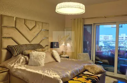 Apartment - 2 Bedrooms - 3 Bathrooms for rent in Marina Residences - Palm Jumeirah - Dubai