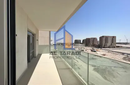 Balcony image for: Apartment - 2 Bedrooms - 4 Bathrooms for rent in Global Gate - Saadiyat Island - Abu Dhabi, Image 1