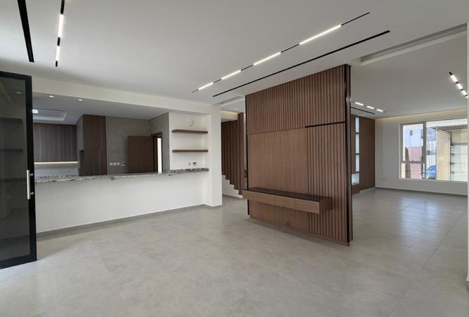 15637603 - Property Image 3