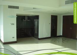 Live a World Class Living Luxurious Building