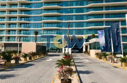 Outdoor Building image for: Apartment - 2 Bedrooms - 2 Bathrooms for sale in Al Hadeel - Al Bandar - Al Raha Beach - Abu Dhabi, Image 1
