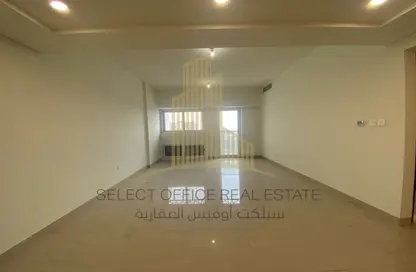 Empty Room image for: Apartment - 1 Bedroom - 2 Bathrooms for rent in P2777 - Al Raha Beach - Abu Dhabi, Image 1