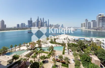 Apartment - 3 Bedrooms - 3 Bathrooms for sale in One at Palm Jumeirah - Palm Jumeirah - Dubai