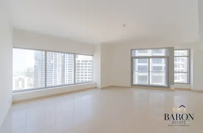 Apartment - 1 Bedroom - 2 Bathrooms for rent in Fairfield Tower - Park Island - Dubai Marina - Dubai
