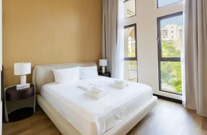 Apartment - 3 Bedrooms - 3 Bathrooms for rent in Lamtara 1 - Madinat Jumeirah Living - Umm Suqeim - Dubai