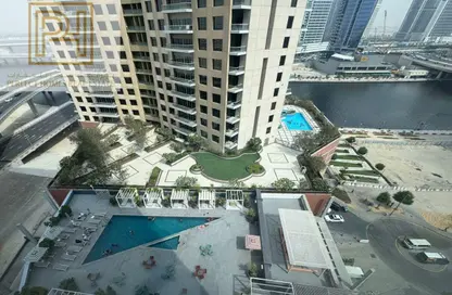Office Space - Studio - 2 Bathrooms for rent in Crystal Tower - Business Bay - Dubai