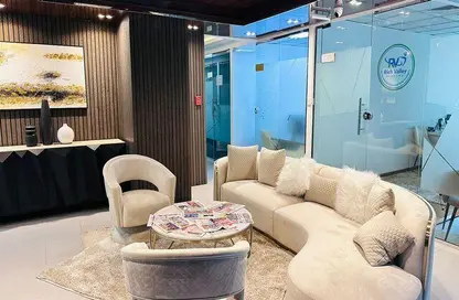 Office Space - Studio - 1 Bathroom for rent in Iris Bay - Business Bay - Dubai