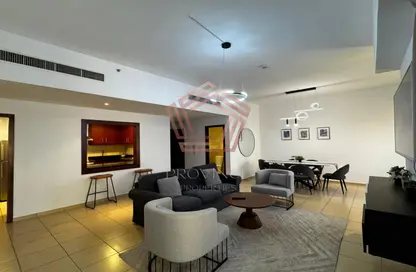 Apartment - 2 Bedrooms - 3 Bathrooms for rent in Rimal 2 - Rimal - Jumeirah Beach Residence - Dubai