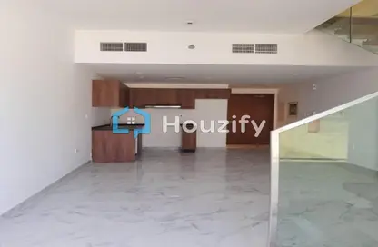 Townhouse - 2 Bedrooms - 2 Bathrooms for sale in Oasis 2 - Oasis Residences - Masdar City - Abu Dhabi