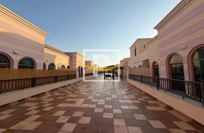 Apartment - 2 Bedrooms - 3 Bathrooms for rent in Al Safa 1 - Al Safa - Dubai