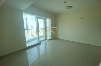 Apartment - 1 Bedroom - 2 Bathrooms for rent in Cricket Tower - Dubai Sports City - Dubai