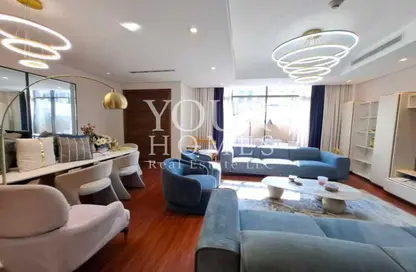 فيلا - 4 غرف نوم - 6 حمامات للايجار في إليجانز من الدانوب - منطقة 14 - قرية جميرا الدائرية - دبي