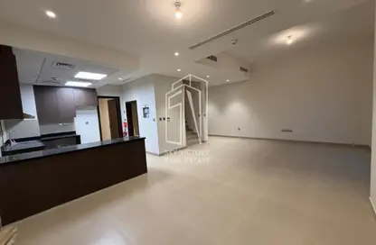 تاون هاوس - 2 غرف نوم - 3 حمامات للايجار في بلوم ليفينج - مدينة زايد (مدينة خليفة ج) - مدينة خليفة - أبوظبي
