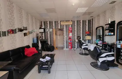 Shop - Studio - 1 Bathroom for rent in Al Warsan - Dubai