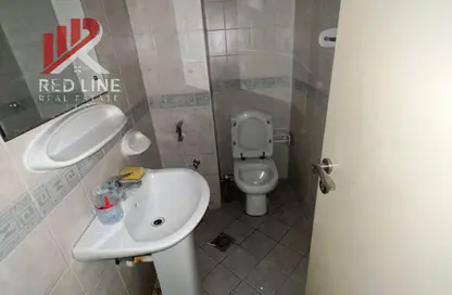 Apartment - 3 Bedrooms - 4 Bathrooms for rent in Al Taawun - Sharjah