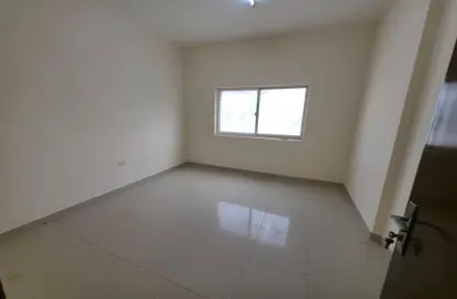 Apartment - 2 Bedrooms - 1 Bathroom for rent in Al Rashidiya Towers - Al Rashidiya - Ajman Downtown - Ajman