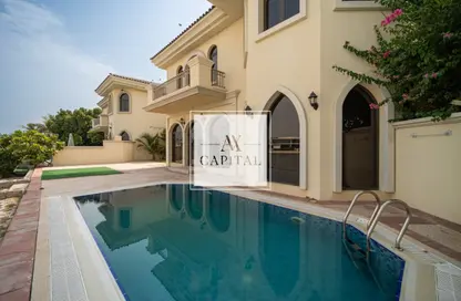 Villa - 4 Bedrooms - 5 Bathrooms for sale in Garden Homes Frond L - Garden Homes - Palm Jumeirah - Dubai