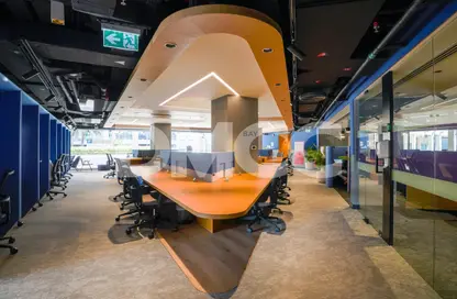 Co-working space - Studio - 4 Bathrooms for rent in O2 Residence - JLT Cluster O - Jumeirah Lake Towers - Dubai