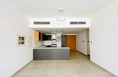 Apartment - 2 Bedrooms - 2 Bathrooms for rent in Pantheon Elysee - Jumeirah Village Circle - Dubai