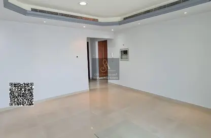 شقة - غرفة نوم - 2 حمامات للايجار في برج الكورنيش - طريق كورنيش عجمان - عجمان