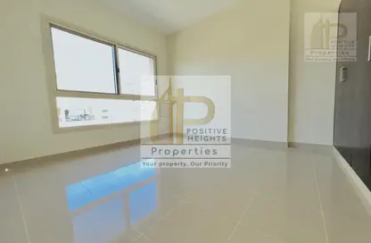 Apartment - Studio - 1 Bathroom for rent in Al Barsha 1 - Al Barsha - Dubai